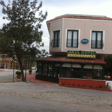 Silva Hotel Айвалык Экстерьер фото