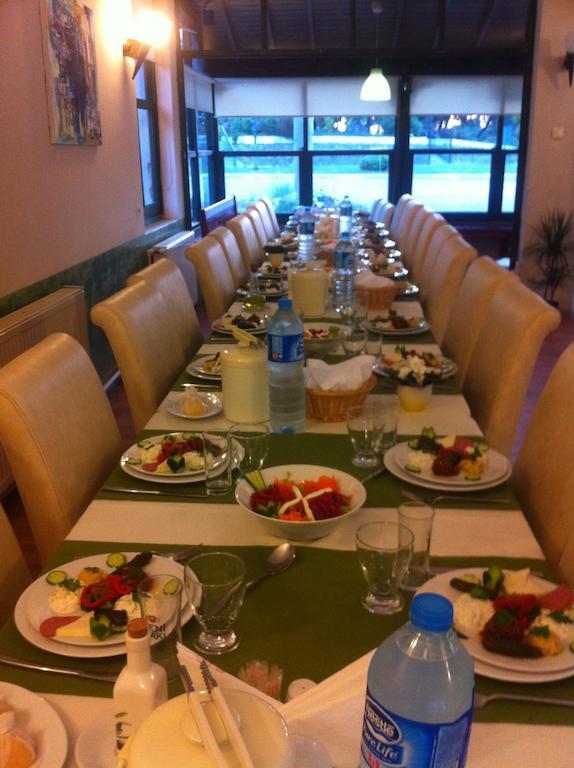 Silva Hotel Айвалык Экстерьер фото