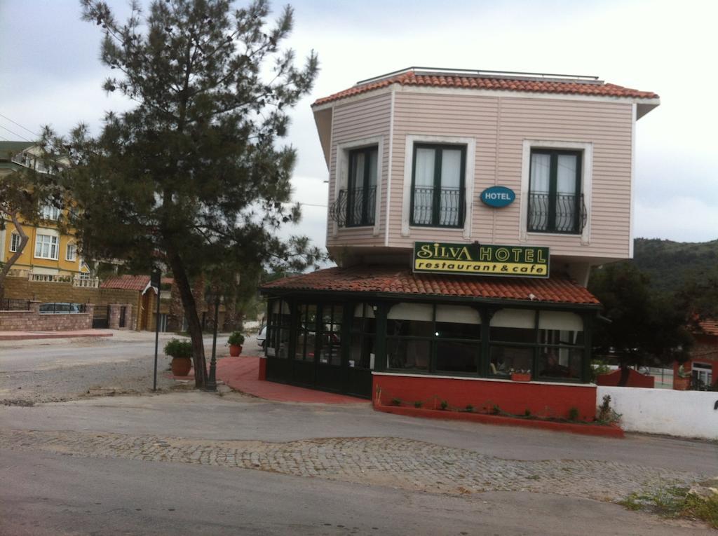 Silva Hotel Айвалык Экстерьер фото