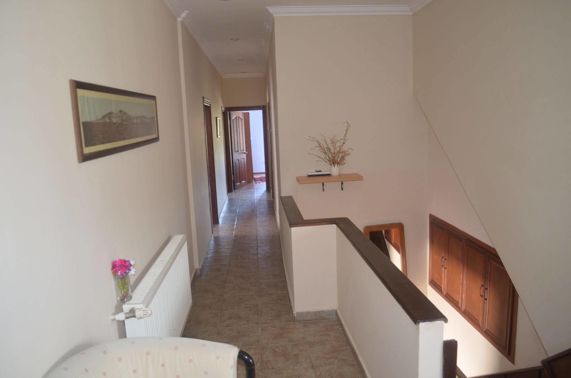 Silva Hotel Айвалык Экстерьер фото